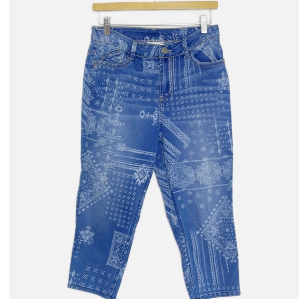 Christoper & Banks cropped bandanna print jeans 4